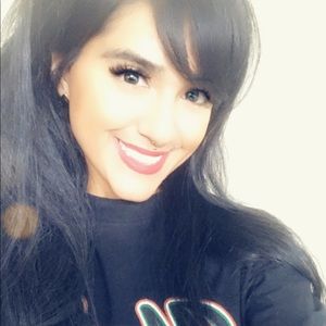 Meet your Posher, Kassandra